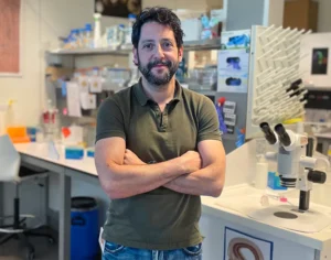 Ketika Fernando García-Moreno memulai laboratoriumnya di Achucarro Basque Center for Neuroscience, ia tahu bahwa ia ingin menyelidiki bagaimana wilayah pallium otak vertebrata berevolusi dengan menggunakan berbagai metode yang berbeda. Foto: Tatiana Gallego Flores